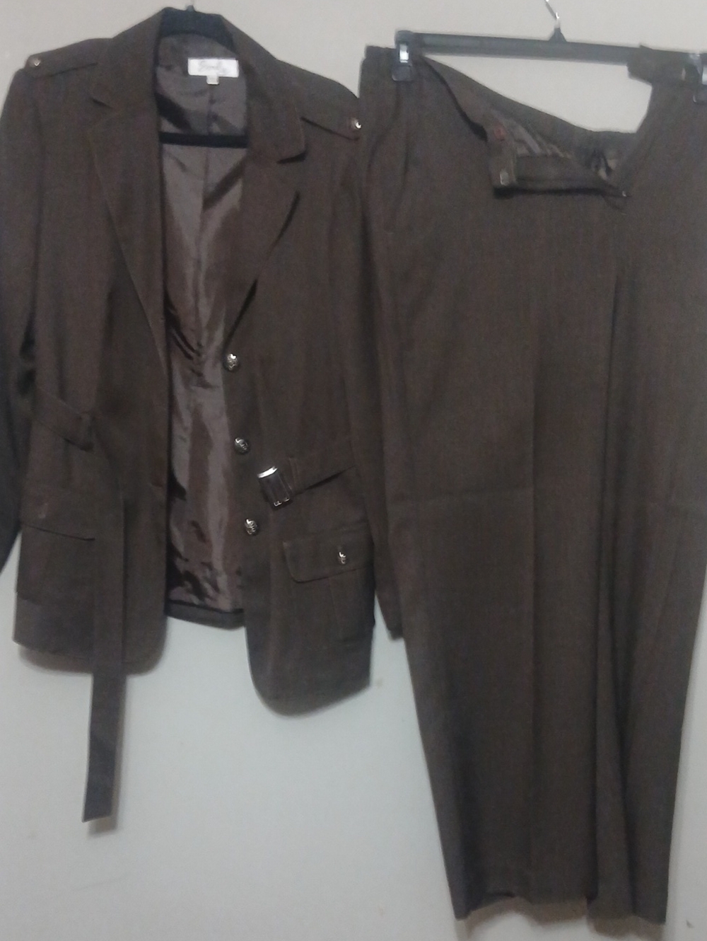 Women’s Brown Two-Piece Pantsuit Jacket & Trousers